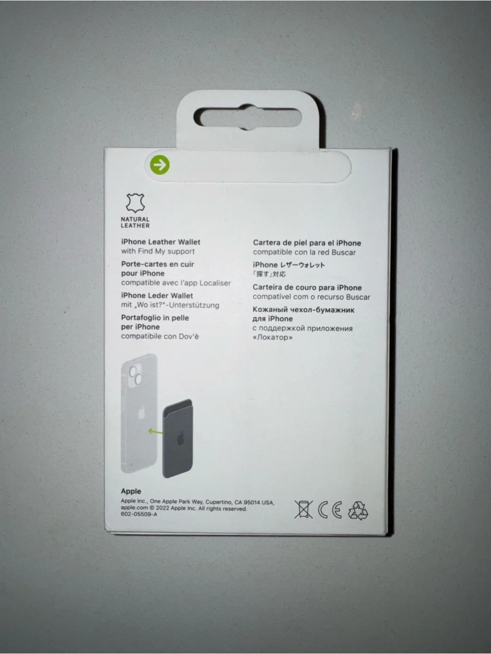 Apple iPhone Leather Wallet Packaging - White